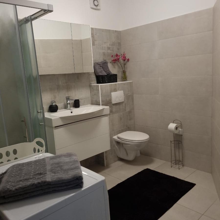 Apartman Magnolija Umag Exteriör bild
